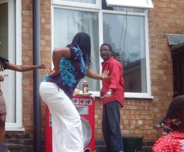 The Big Red Speaker | BoladeonWebsite